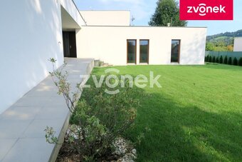 Luxusní vila Zlín - Příluky, velká zahrada, garáž - 3