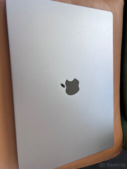 Prodám MacBook Pro 16" (M1 Max, 32 GB RAM, 1 TB SSD) A2485 - 3
