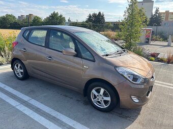 Hyundai IX20 - 3