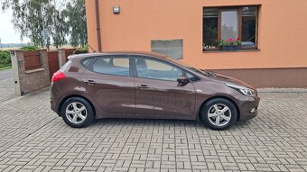 Kia Cee´d, 1.4i / 73KW COMFORT ČR - 3