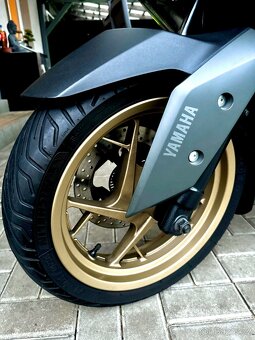 Yamaha X-max 300 TechMax - TOP STAV - DPH - 3
