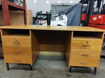 Psací stůl. - 3