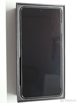 Samsung Galaxy S21 5G - 3