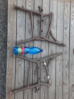 Litinová lavička bočnice - 3