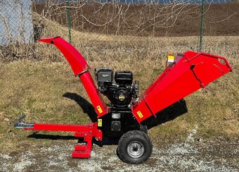 Štěpkovač 420cc, el. Startér - 3