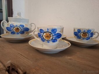 Sklo a porcelán - 3