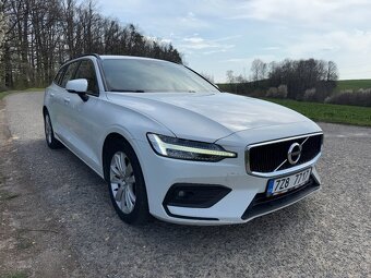 Volvo V60 2.0 D4 Momentum 140kW 2019 odpočet DPH - 3