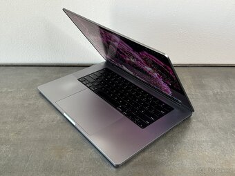 MacBook Pro 16" 2021 M1 Max 32GB / 1TB SSD - 3