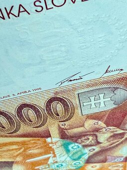 5000 Sk BIMILENIUM 2000, zlatý přetisk. Série A - UNC - 3