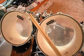 Tornado Mapex - 3