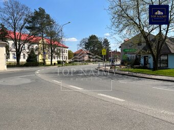Pronájem pozemku s kancelářemi a garáží Vratimov - 3