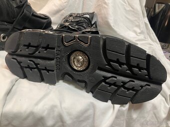 New Rock 38 - 3
