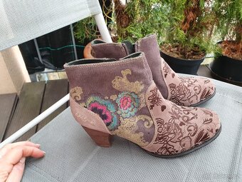 Desigual originalni kotnikove hnede boty 37 - 3