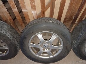 Zimní kola s diskama 215/70 R16 - 3