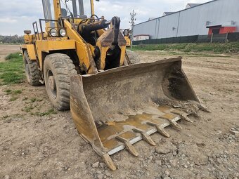 Prodám nakladač UNK - 3