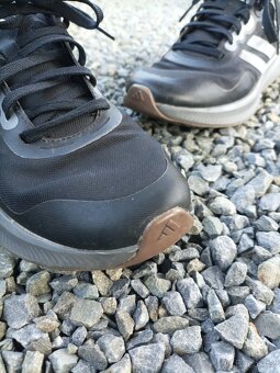 Běžecké boty ADIDAS 40⅔ - 3