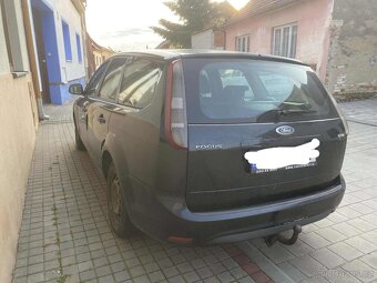Ford Focus mk2 1.6tdci 80kw na náhradní diky jako celek - 3