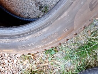 255/45/19 104w Pirelli - zimní pneu 2ks - 3