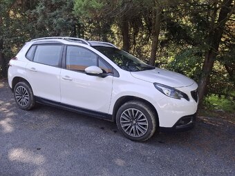 Peugeot 2008 1.2,r.2017,75tkm, 1.majitel, tažné,benzin - 3