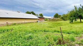 Stavební pozemek 1097 m², Bystřice nad Pernštejnem – klidná - 3