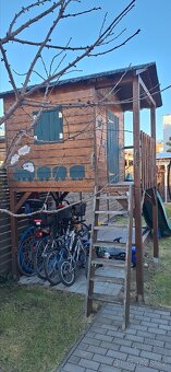 Dětský domek se skluzavku - 3