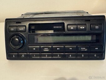 Land Rover Discovery 2 autorádio - 3