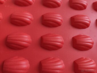 Silikonová forma na ořechy - 3