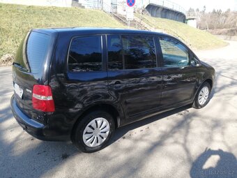 VW TOURAN 1,6FSI - 3