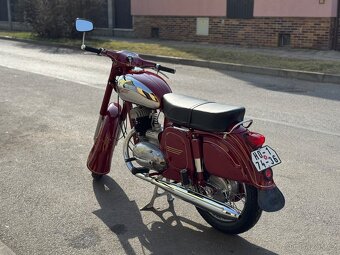 Jawa 250/559 panelka po renovaci - 3