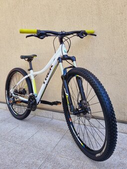 #83 Zánovní Trek 27,5", pro 150-165cm - 3