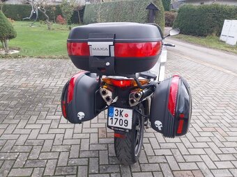 PRODÁM Hondu 800vfr - 3