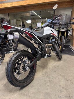 Malaguti XSM 125 - 3