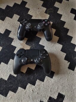 PlayStation 4 Pro - 3