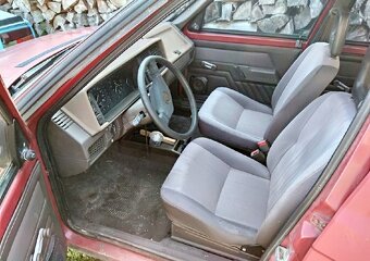 Škoda favorit - 3