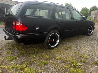 Mercedes w210 e220cdi - 3