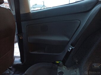 Golf 5 1.6 FSI - 3