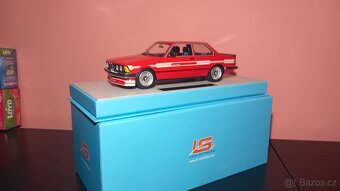 1:18 bmw 3 rady - 3