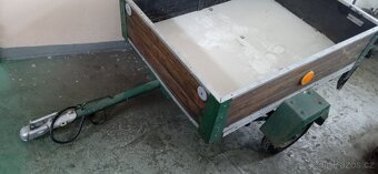 Prodám přívěsný vozík 6000Kč stk.ještě 2 roky - 3