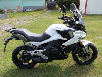 CFMOTO 700 MT - 3
