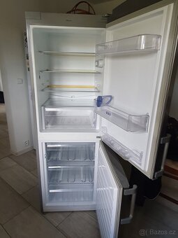 Nerezová lednice s mrazákem - 3