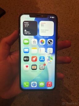 iPhone 11 Pro Max 64gb - 3