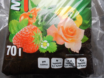 Mr. Garden univerzální substrát hlína 70l x 30pytů - 3