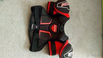 Hokejová výstroj  160-170 velmi pěkný stav - 3