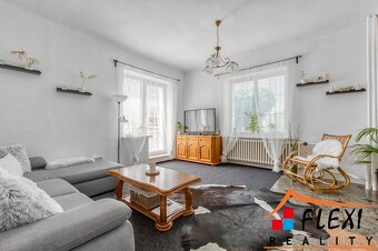 Prodej vily (241 m²) s výjimečným pozemkem (3528 m²),  Čelad - 3