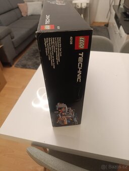 LEGO Technic Heavy-duty Tow Truck 42128-1 - 3