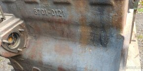 Blok motoru Zetor 6701 - 3