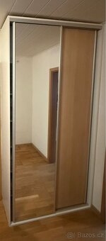 Vestavné šatní skříně - 3
