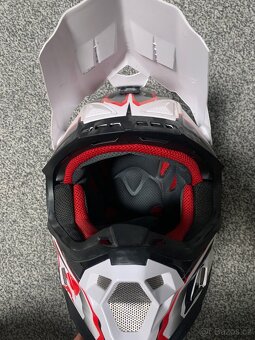 LS2 integrální helma - 3