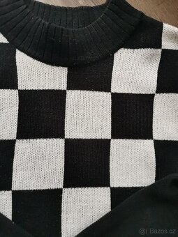 Crop svetřík vel. 146/152 zn. H@M - 3