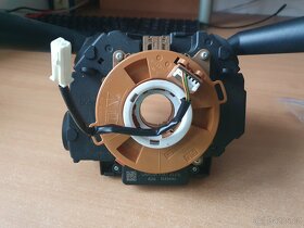 Přepínač pod volantem Iveco Daily od 2014 IVECO - 3